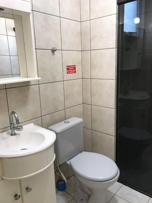 Apto Em Condominio No Centro De Bombinhas, Proximo Da Praia Zewnętrze zdjęcie