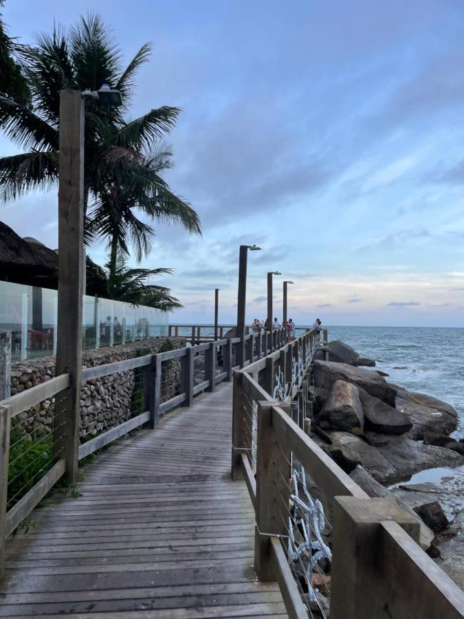 Apto Em Condominio No Centro De Bombinhas, Proximo Da Praia Zewnętrze zdjęcie