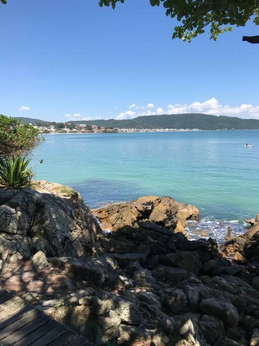 Apto Em Condominio No Centro De Bombinhas, Proximo Da Praia Zewnętrze zdjęcie