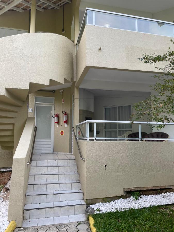Apto Em Condominio No Centro De Bombinhas, Proximo Da Praia Zewnętrze zdjęcie