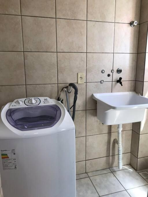 Apto Em Condominio No Centro De Bombinhas, Proximo Da Praia Zewnętrze zdjęcie