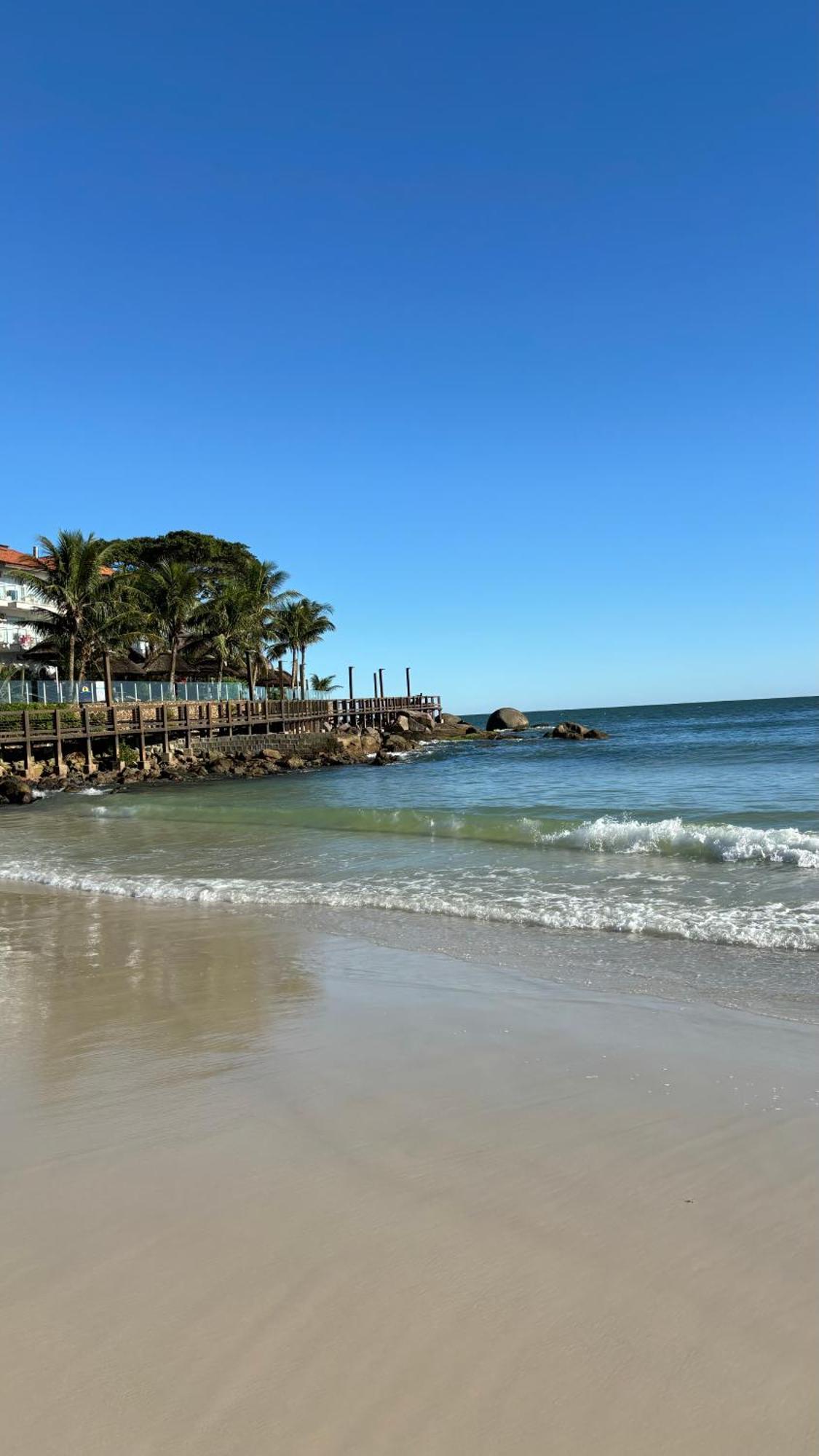 Apto Em Condominio No Centro De Bombinhas, Proximo Da Praia Zewnętrze zdjęcie