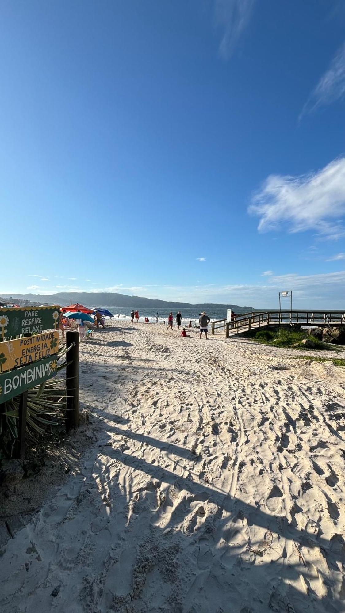 Apto Em Condominio No Centro De Bombinhas, Proximo Da Praia Zewnętrze zdjęcie