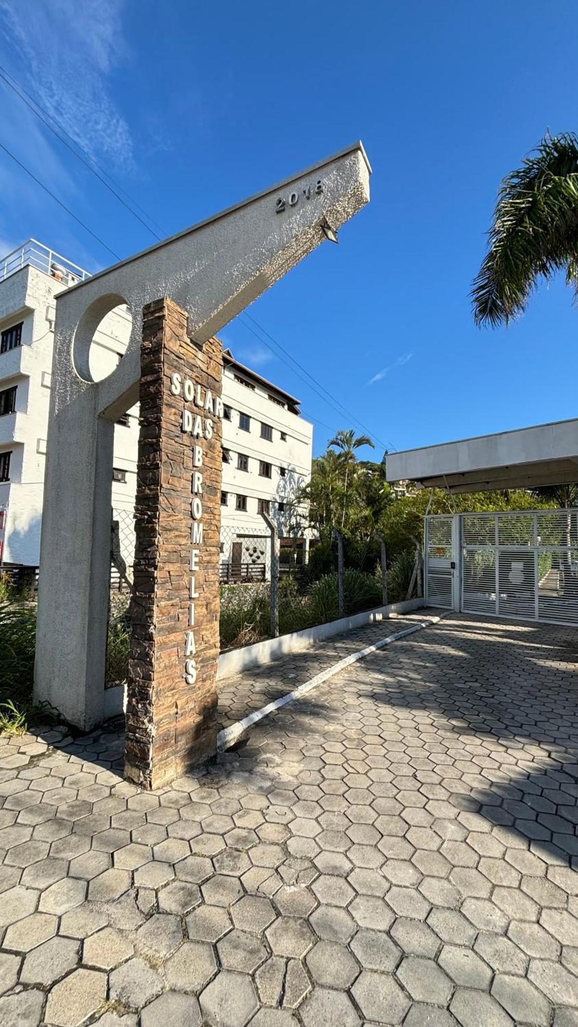 Apto Em Condominio No Centro De Bombinhas, Proximo Da Praia Zewnętrze zdjęcie