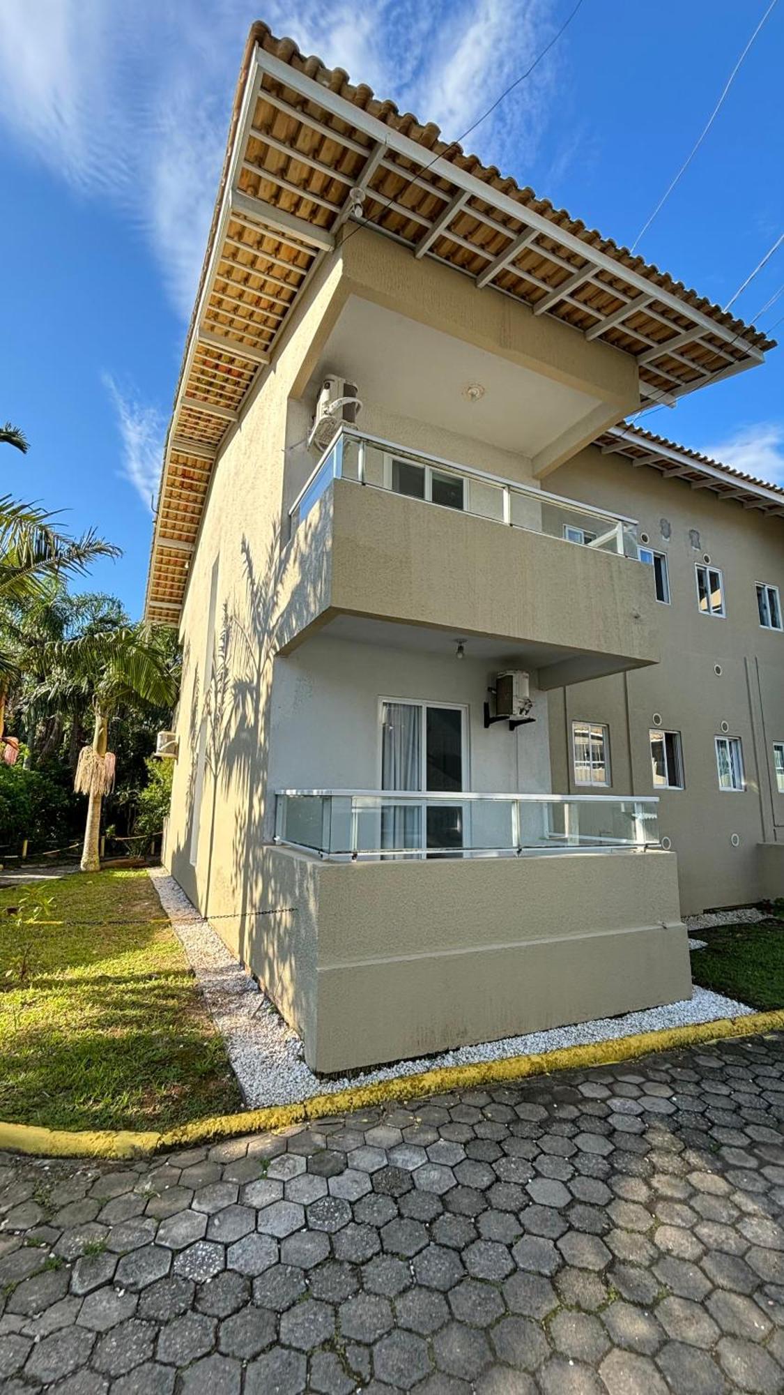 Apto Em Condominio No Centro De Bombinhas, Proximo Da Praia Zewnętrze zdjęcie