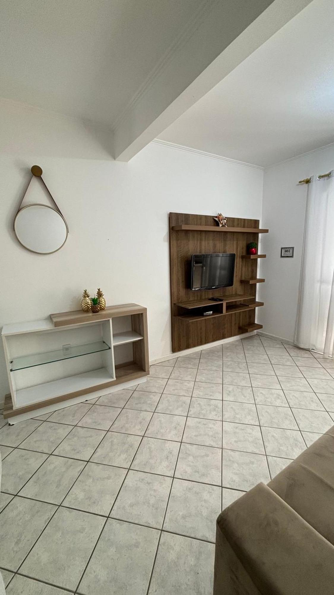 Apto Em Condominio No Centro De Bombinhas, Proximo Da Praia Zewnętrze zdjęcie