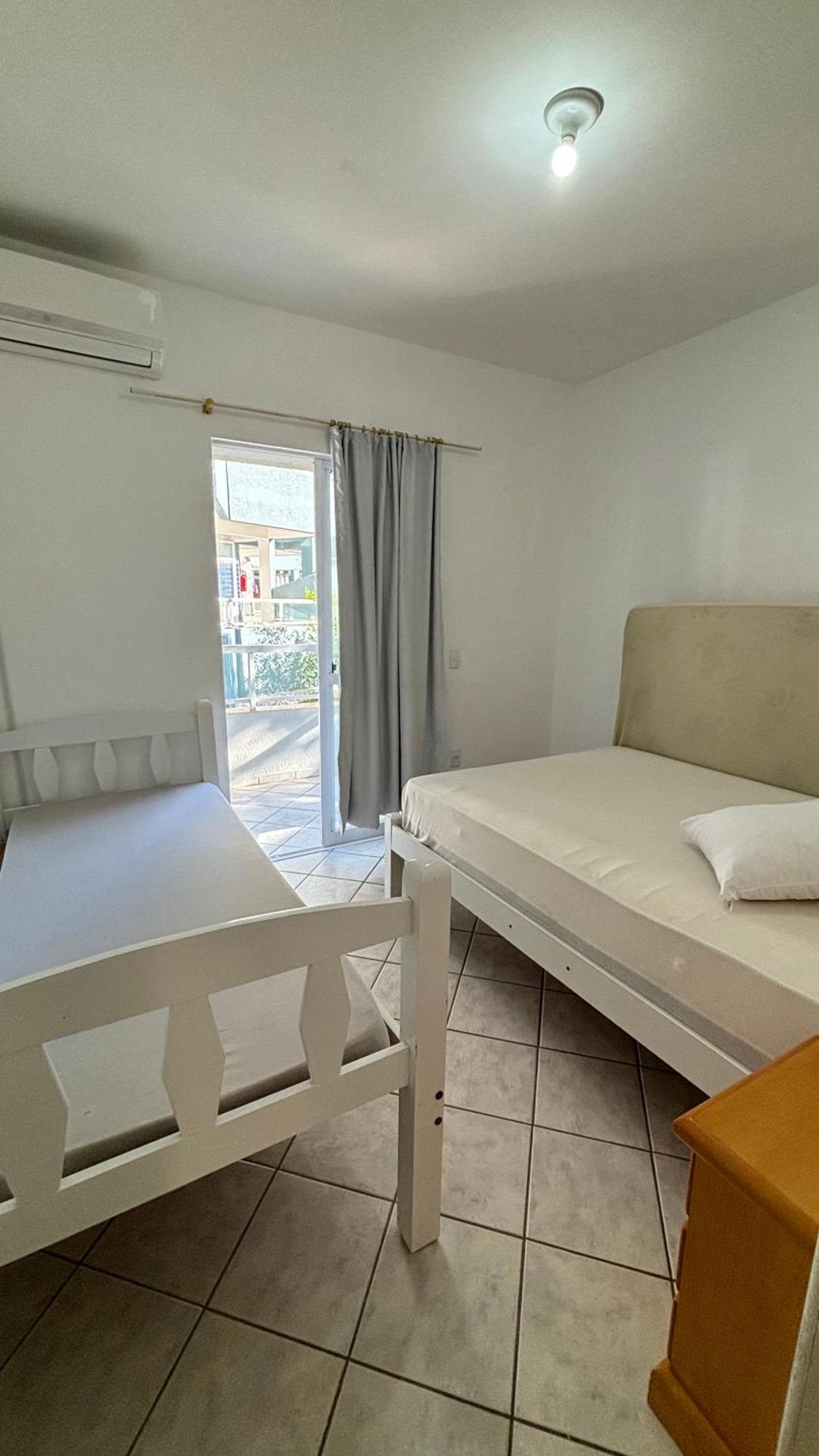 Apto Em Condominio No Centro De Bombinhas, Proximo Da Praia Zewnętrze zdjęcie